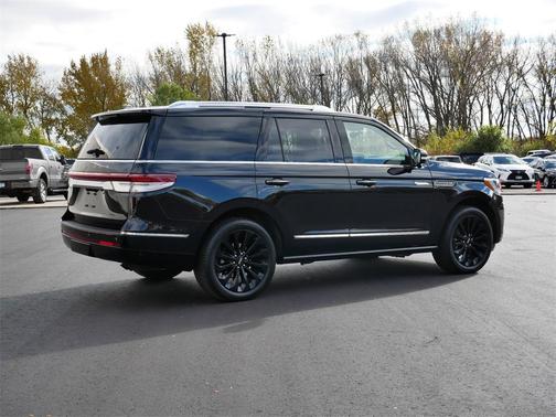 2024 Lincoln Navigator Reserve