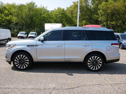 2024 Lincoln Navigator Black Label