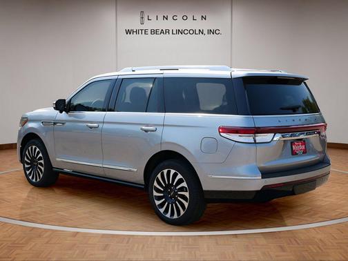 2024 Lincoln Navigator Black Label