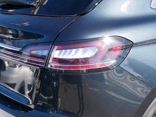 2023 Lincoln Nautilus Black Label