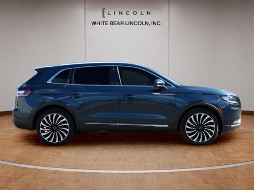 2023 Lincoln Nautilus Black Label