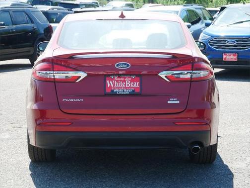2020 Ford Fusion SE