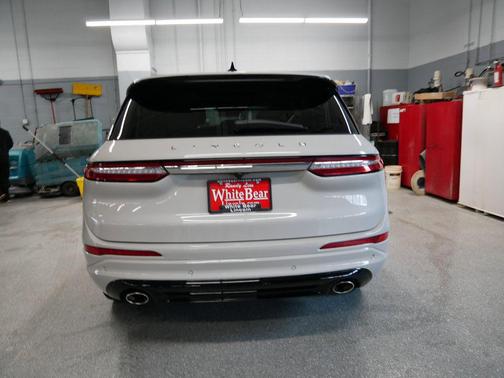 Pearl Metallic 2024 Lincoln Corsair Grand Touring