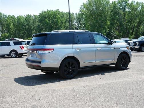 2024 Lincoln Navigator Black Label