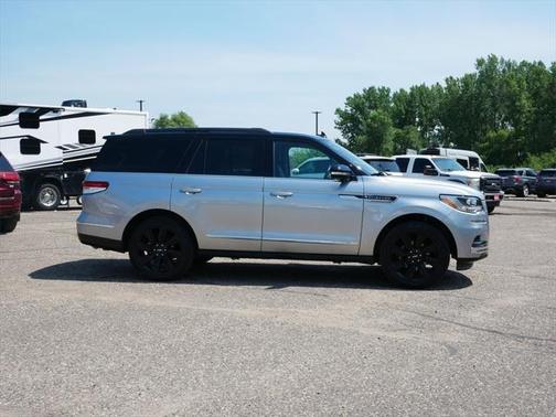 2024 Lincoln Navigator Black Label
