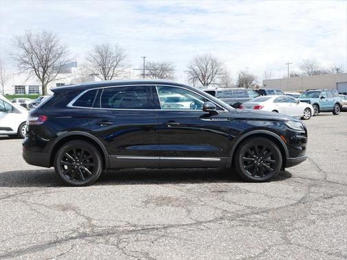 2023 Lincoln Nautilus Reserve