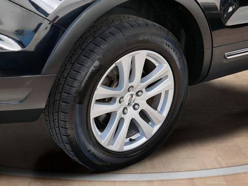 Shadow Black 2018 Ford Explorer XLT