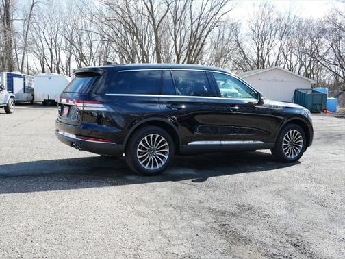2024 Lincoln Aviator Premiere