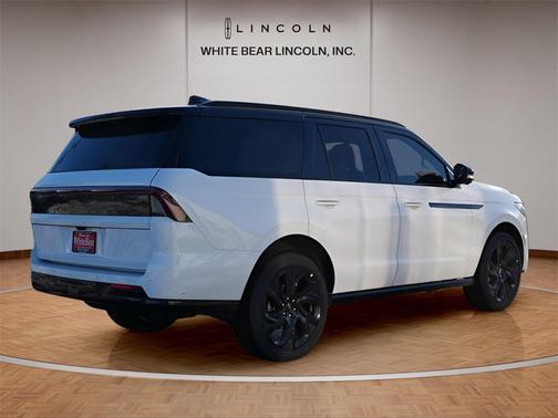 2025 Lincoln Navigator Black Label