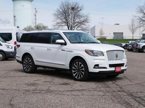 2023 Lincoln Navigator Reserve