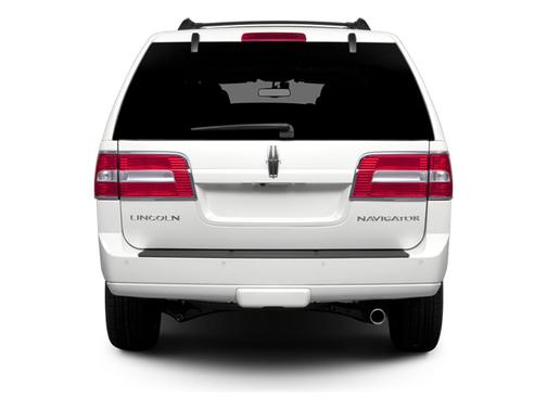 Tuxedo Black Metallic 2014 Lincoln Navigator Base