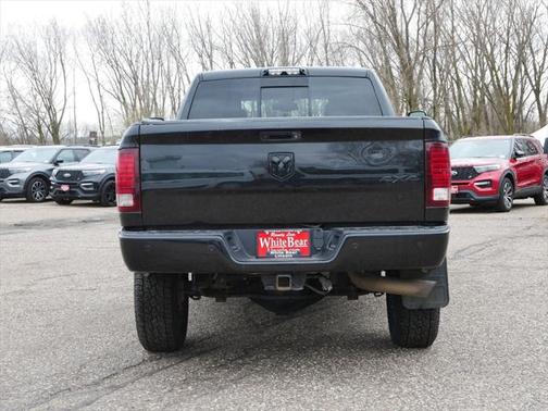 2017 RAM 2500 Laramie Crew Cab 4x4 6'4' Box