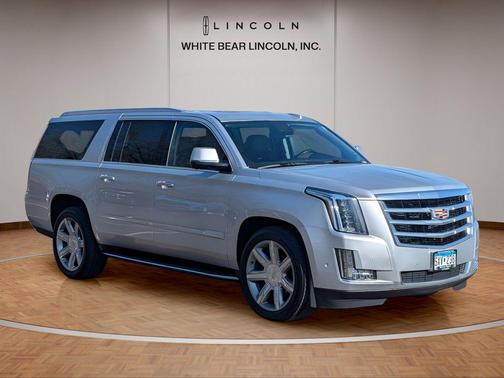 2017 Cadillac Escalade ESV Premium Luxury