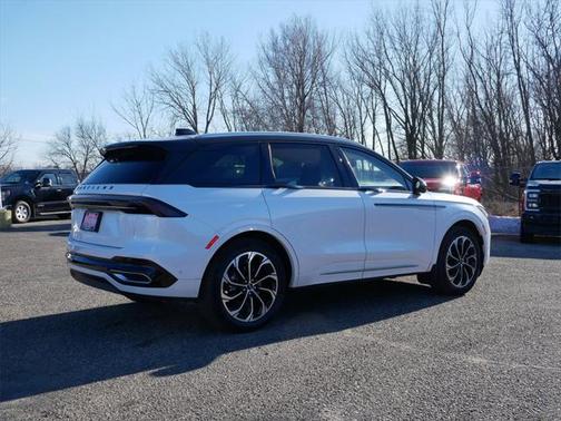 2024 Lincoln Nautilus Reserve