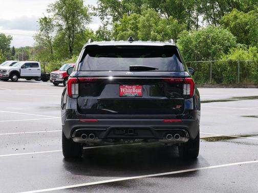 Black Metallic 2025 Ford Explorer ST