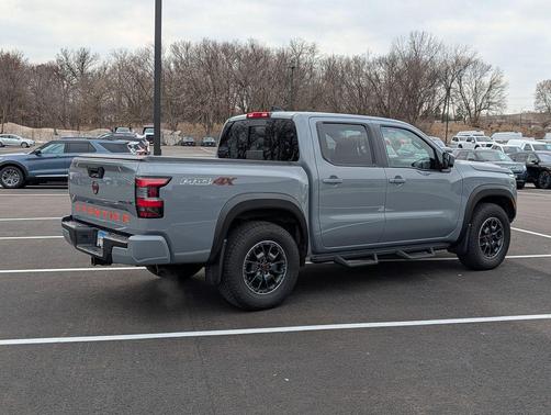 2023 Nissan Frontier PRO-4X
