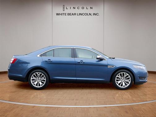 2018 Ford Taurus Limited