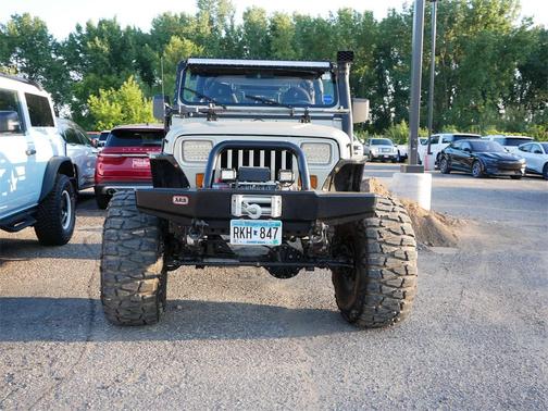 1992 Jeep Wrangler Sahara