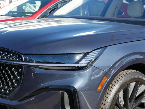 2024 Lincoln Nautilus Black Label