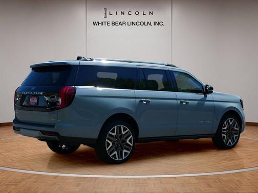 Gray Metallic 2025 Ford Expedition Max Platinum