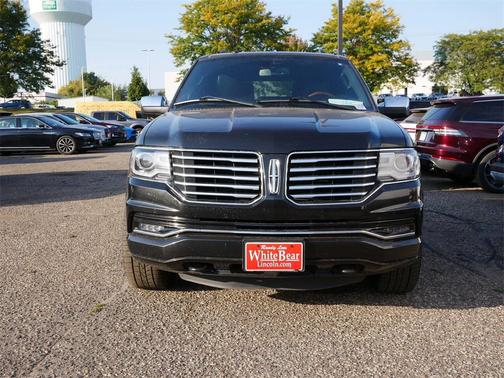 2015 Lincoln Navigator Base