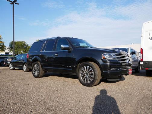 2015 Lincoln Navigator Base