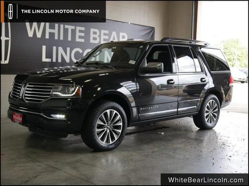 2015 Lincoln Navigator Base