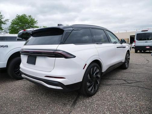 2024 Lincoln Nautilus Reserve
