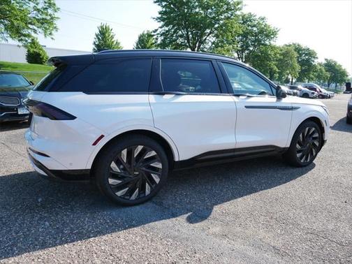 2024 Lincoln Nautilus Reserve