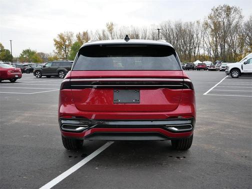 2024 Lincoln Nautilus Reserve