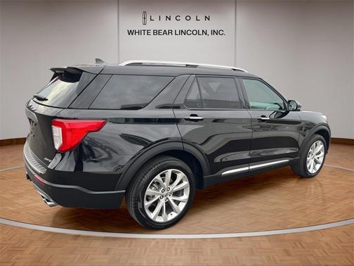 2023 Ford Explorer Platinum