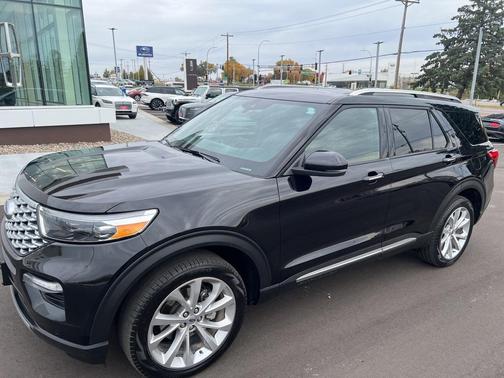 2023 Ford Explorer Platinum