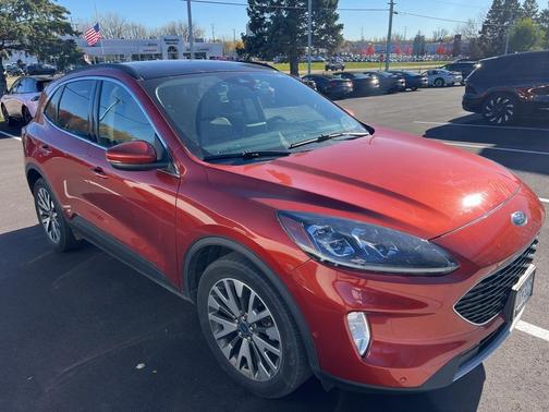 2020 Ford Escape Titanium