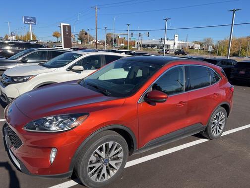 2020 Ford Escape Titanium