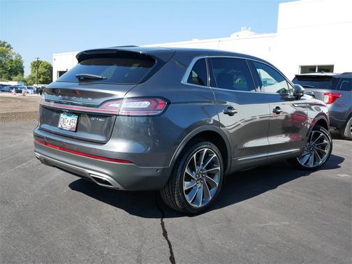 2019 Lincoln Nautilus Reserve