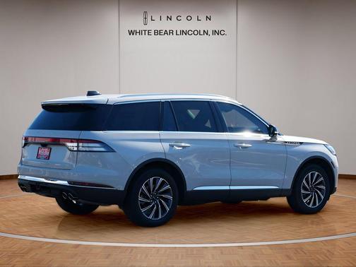 2025 Lincoln Aviator Premiere