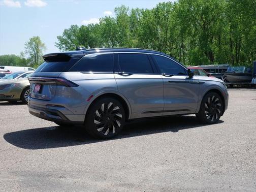 2024 Lincoln Nautilus Black Label