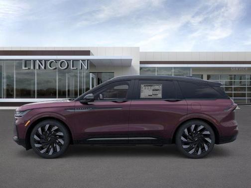 2025 Lincoln Nautilus Reserve