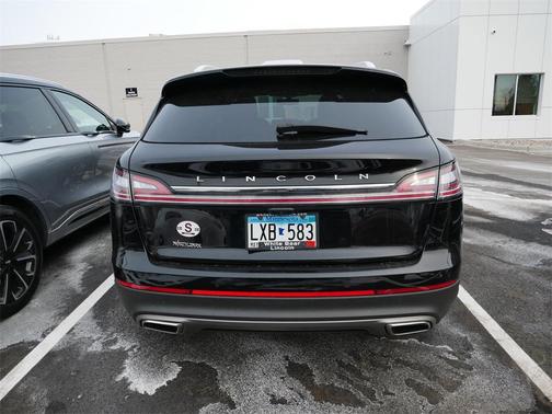 2022 Lincoln Nautilus Standard