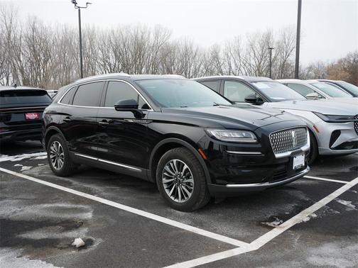 2022 Lincoln Nautilus Standard