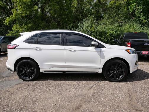 2020 Ford Edge ST