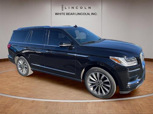 2019 Lincoln Navigator Select