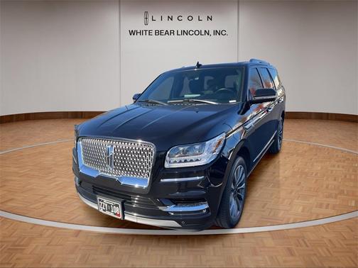 2019 Lincoln Navigator Select