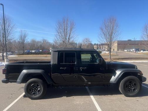 2020 Jeep Gladiator Sport