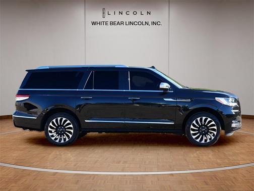 2024 Lincoln Navigator Black Label
