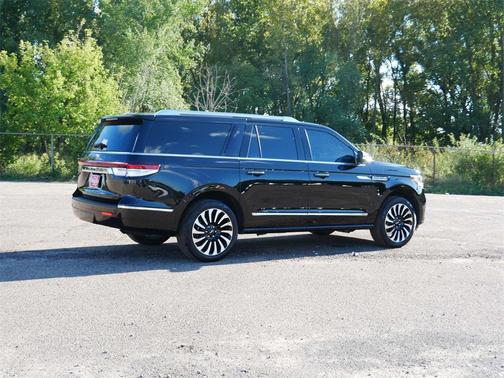 2024 Lincoln Navigator Black Label