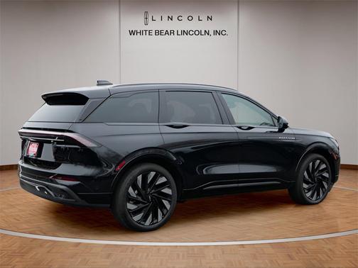 2024 Lincoln Nautilus Reserve