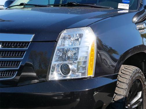 2013 Cadillac Escalade Luxury