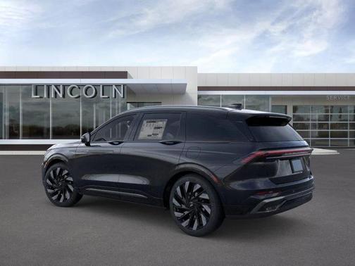 2025 Lincoln Nautilus Reserve