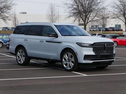 Crystal White 2025 Lincoln Navigator Black Label
